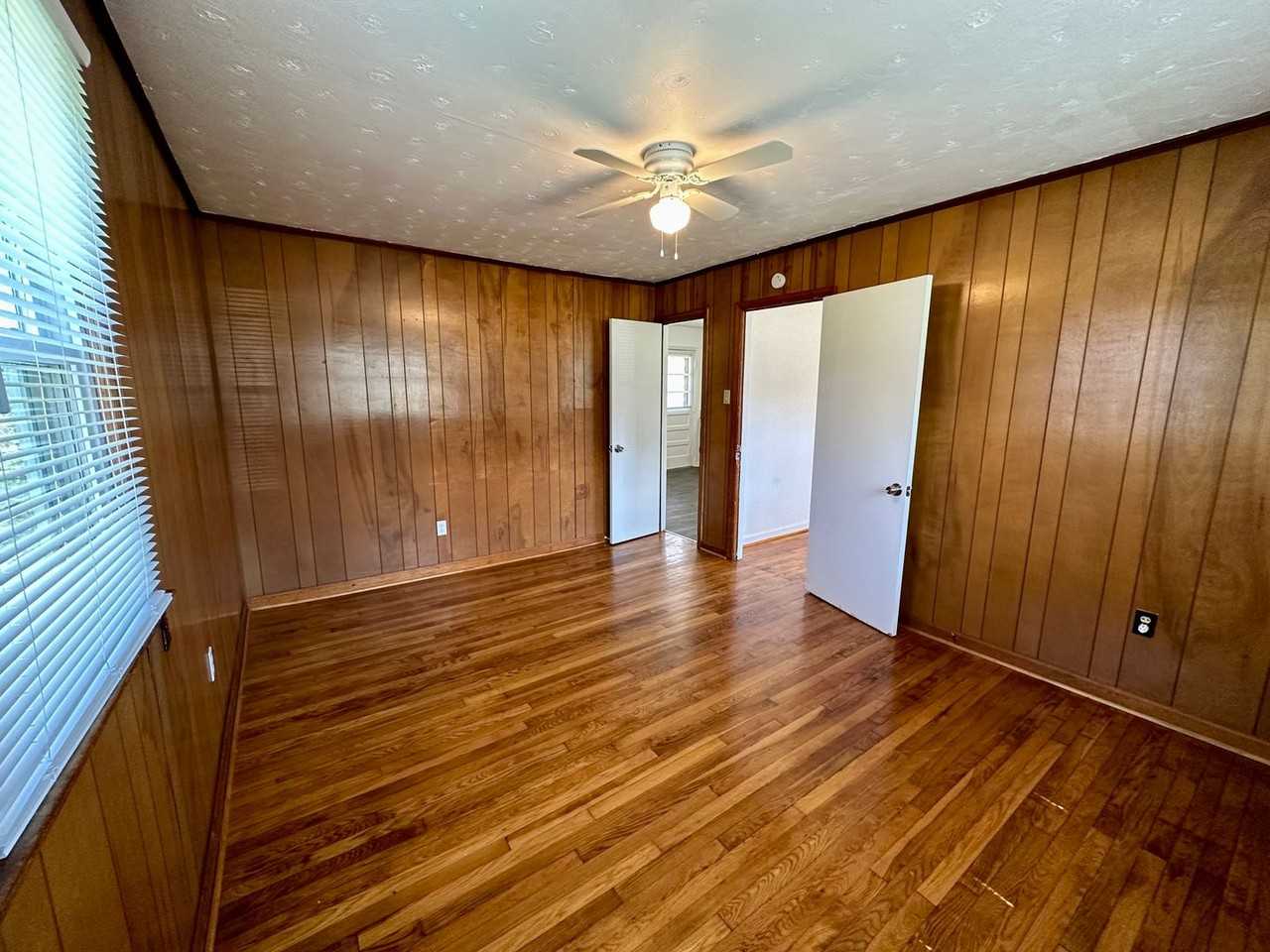 23733 Highway Fifty Eight - Photo 3 of 11