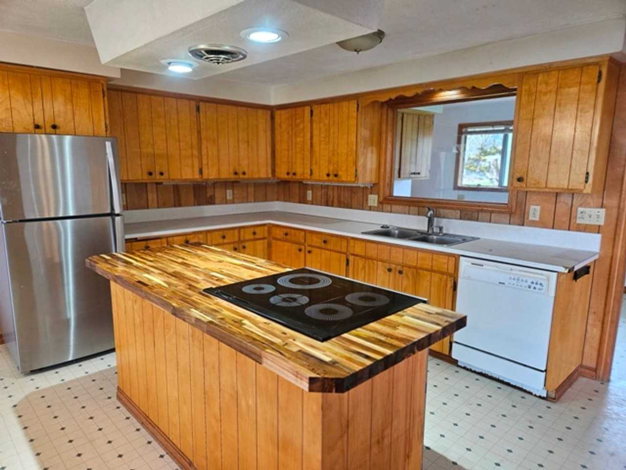 jenn01* - Photo 3 of 50