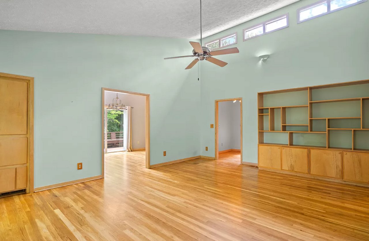 6209 Greenville Sound Rd - Photo 7 of 12