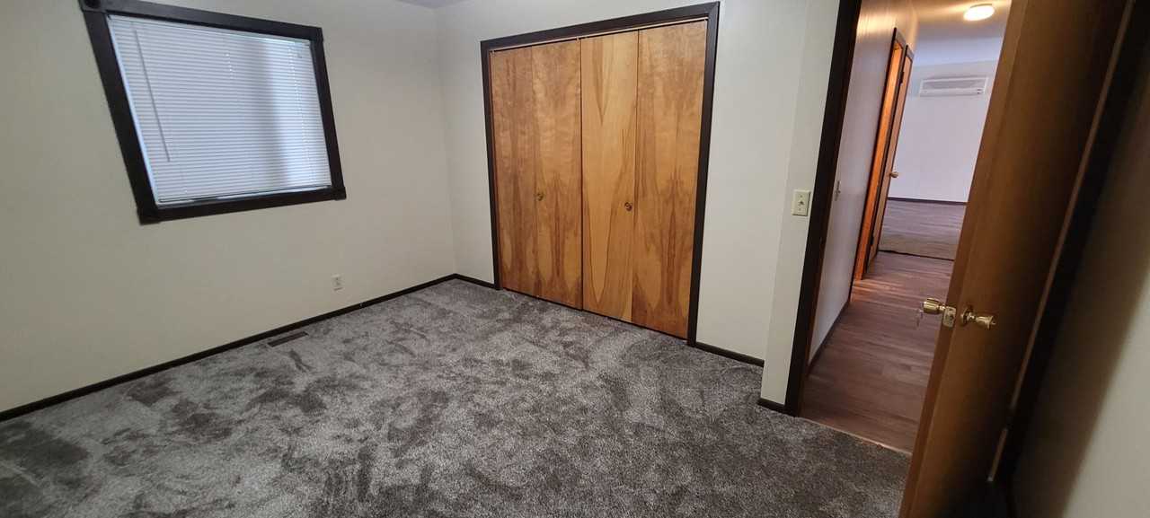 306 Norwood Dr Ne - Photo 6 of 16