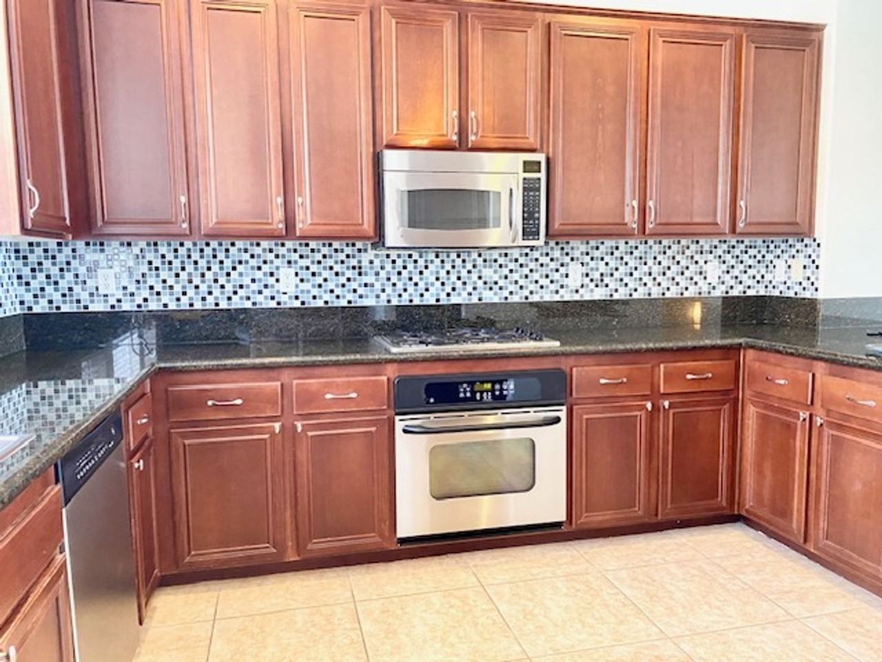 130 Via Sovana - Photo 4 of 20