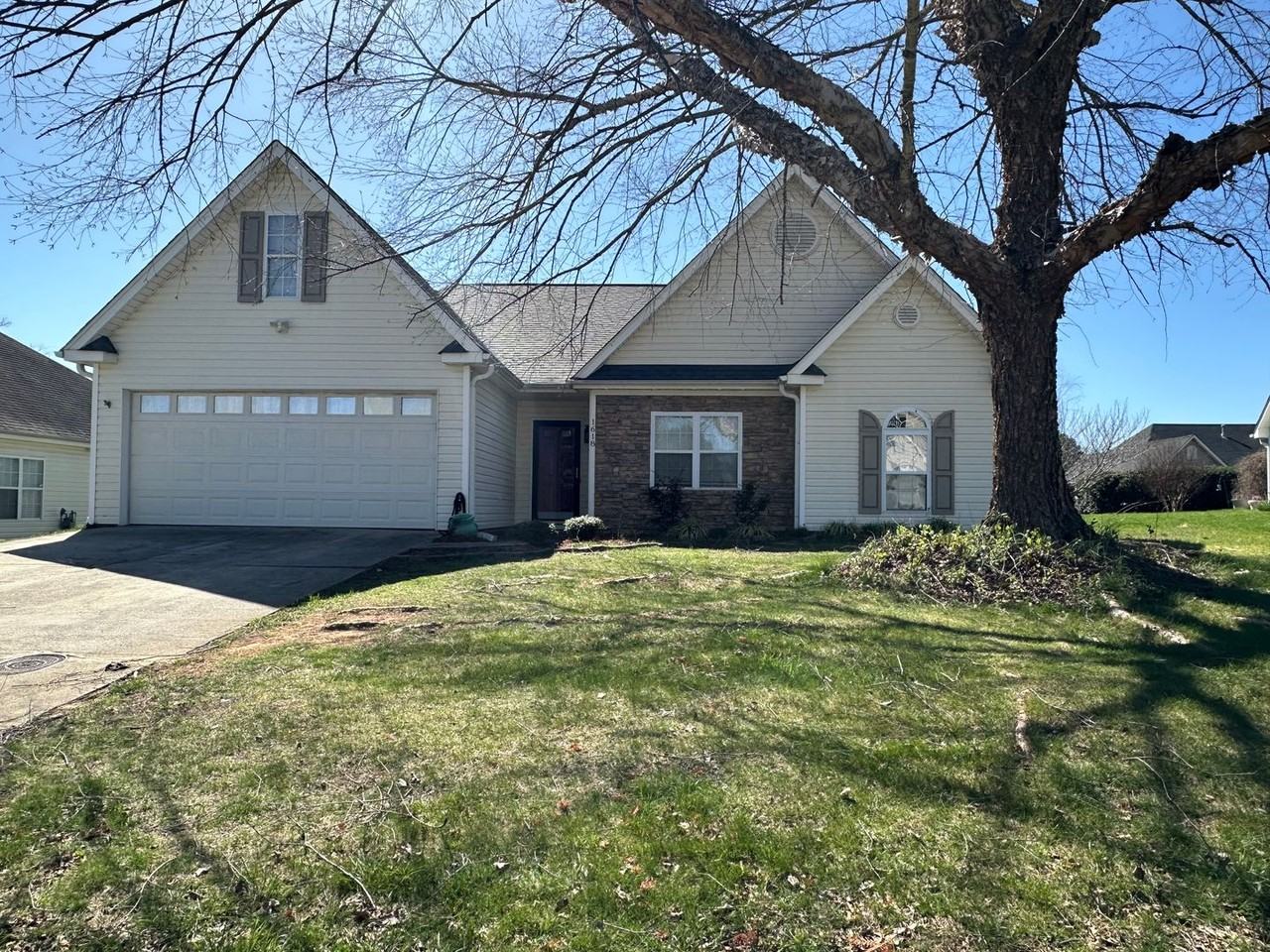 1618 Pebble Run Ln, Clemmons, NC 27012 3 Bedroom House for 1,995/month Zumper