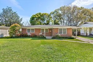 featured image of 703 Magnolia Rd