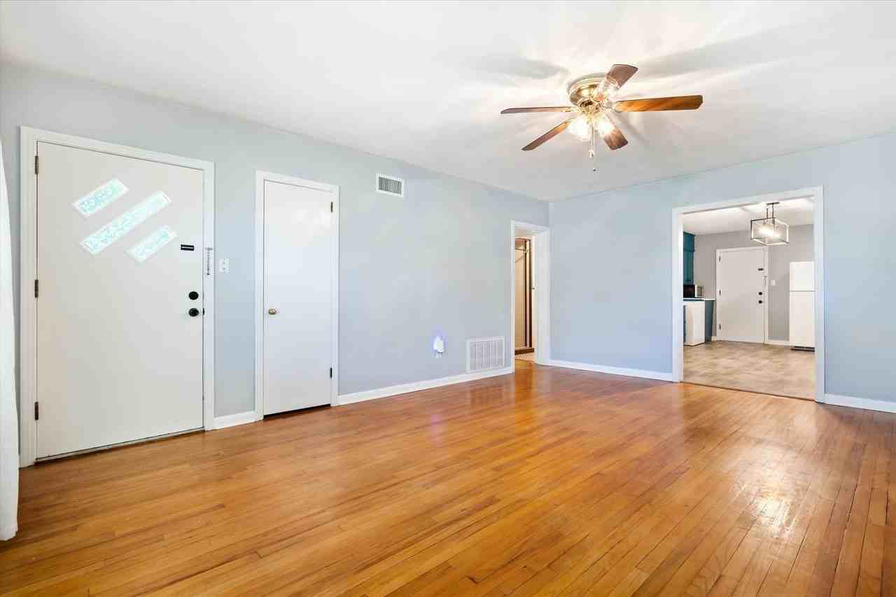 703 Magnolia Rd - Photo 4 of 20