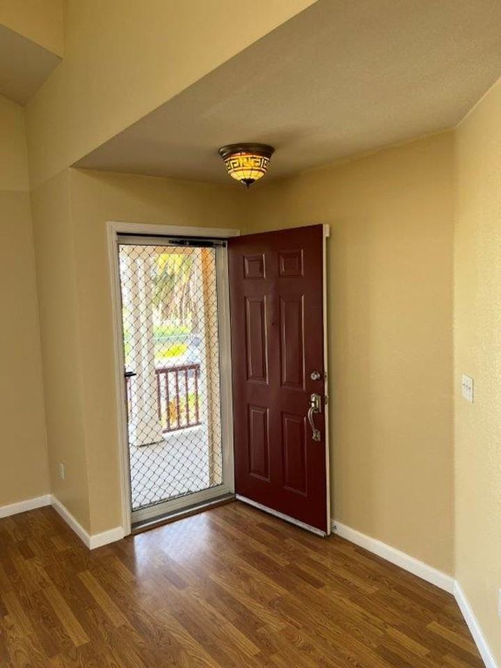 719 Lotz Way - Photo 7 of 50