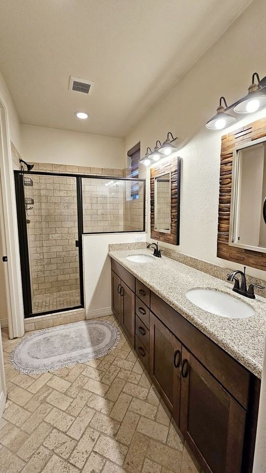2425 W Bruce Balle Dr - Photo 4 of 12