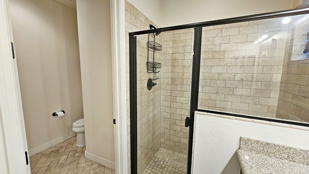 2425 W Bruce Balle Dr - Photo 5 of 12