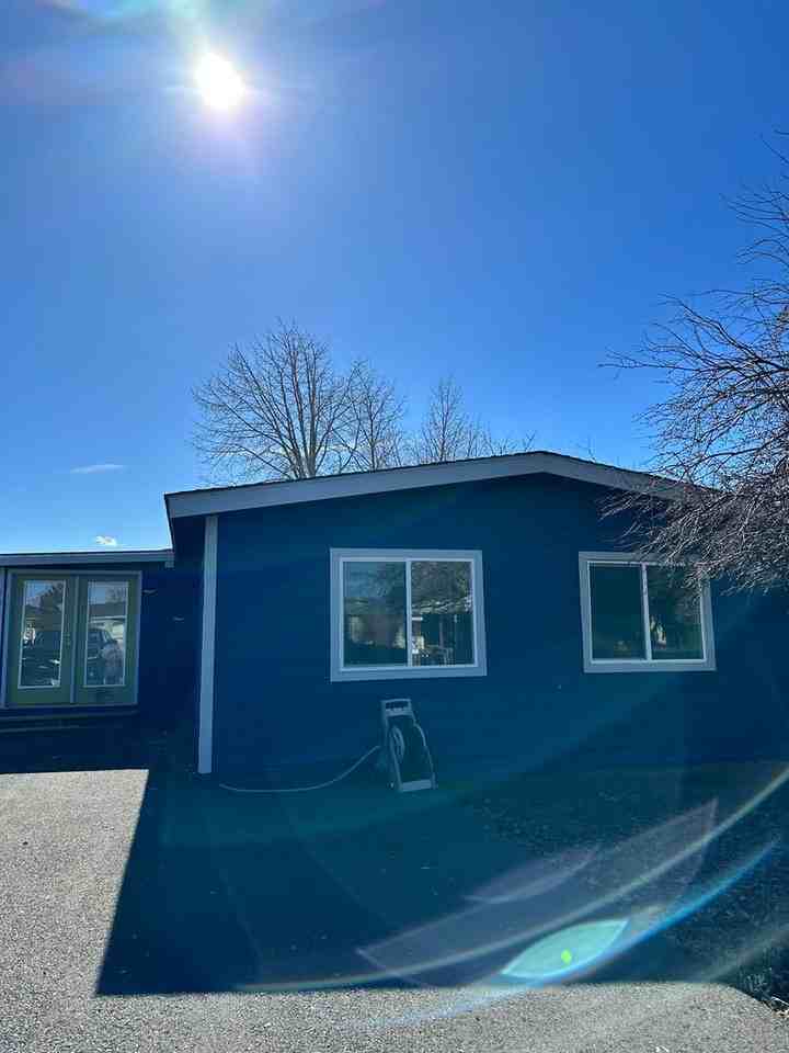 306 Alpine Dr - Photo 2 of 47