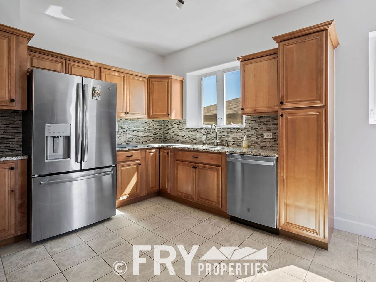 3125 Sheridan Blvd - Photo 3 of 29