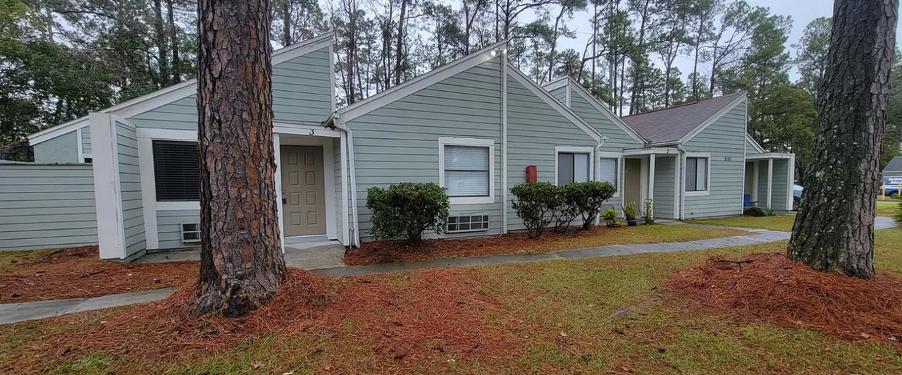 New Management! New Move In Special! Apartments 8145 San Jose Manor