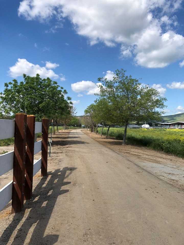 179 Grand - Photo 3 of 22