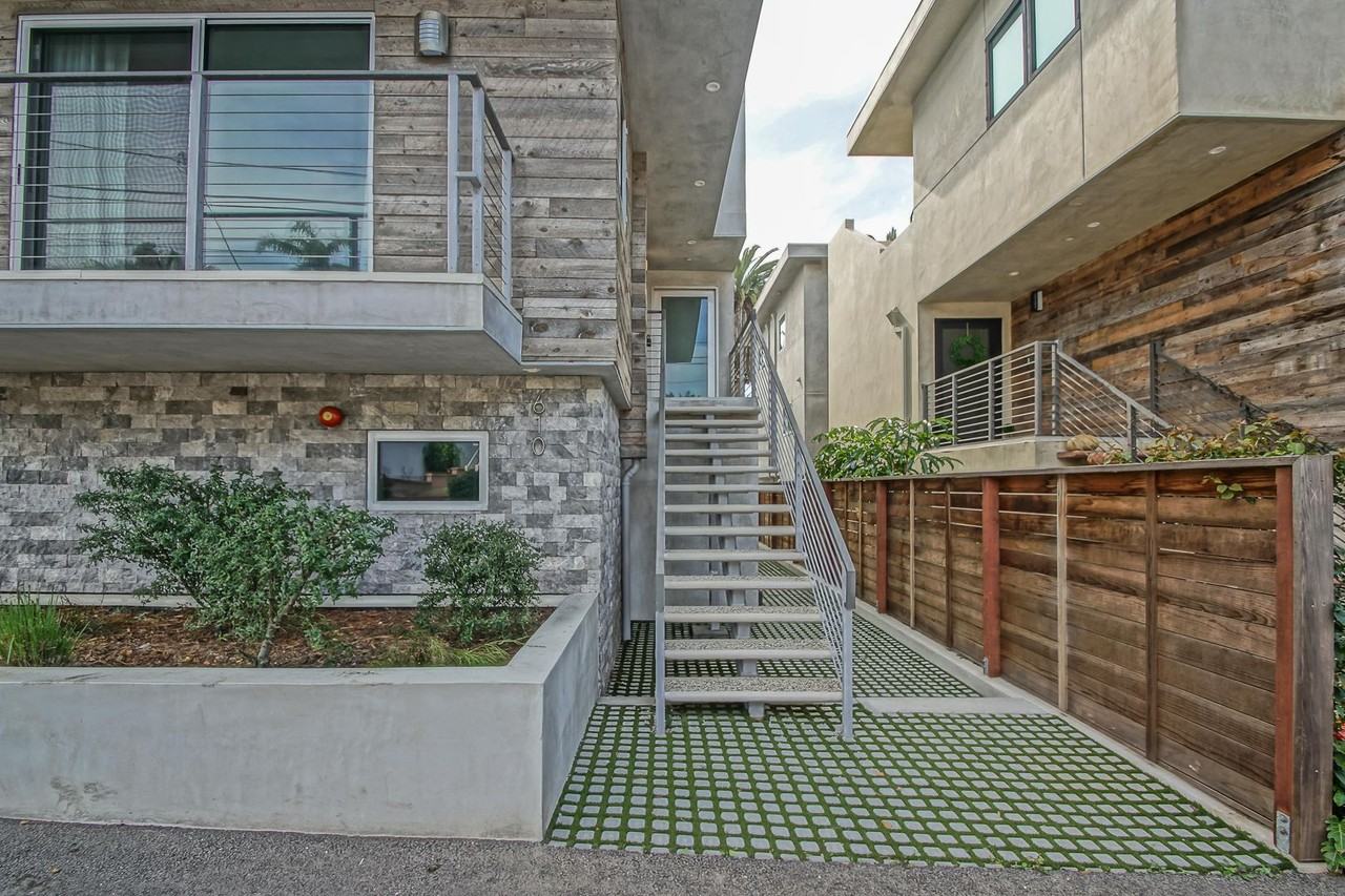 610 Boundary Pl - Photo 5 of 50