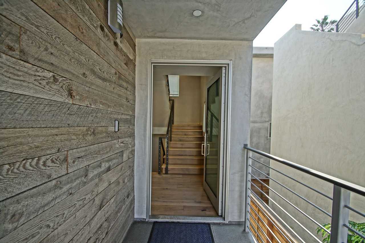 610 Boundary Pl - Photo 6 of 50