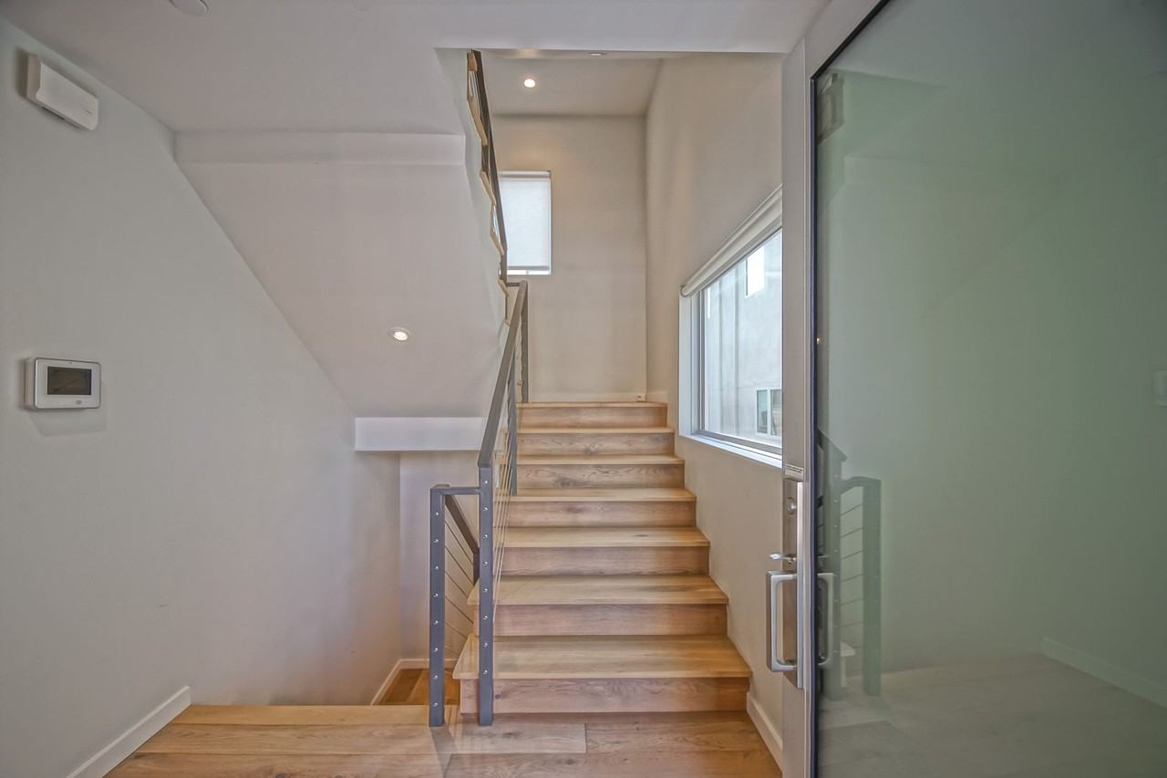 610 Boundary Pl - Photo 7 of 50