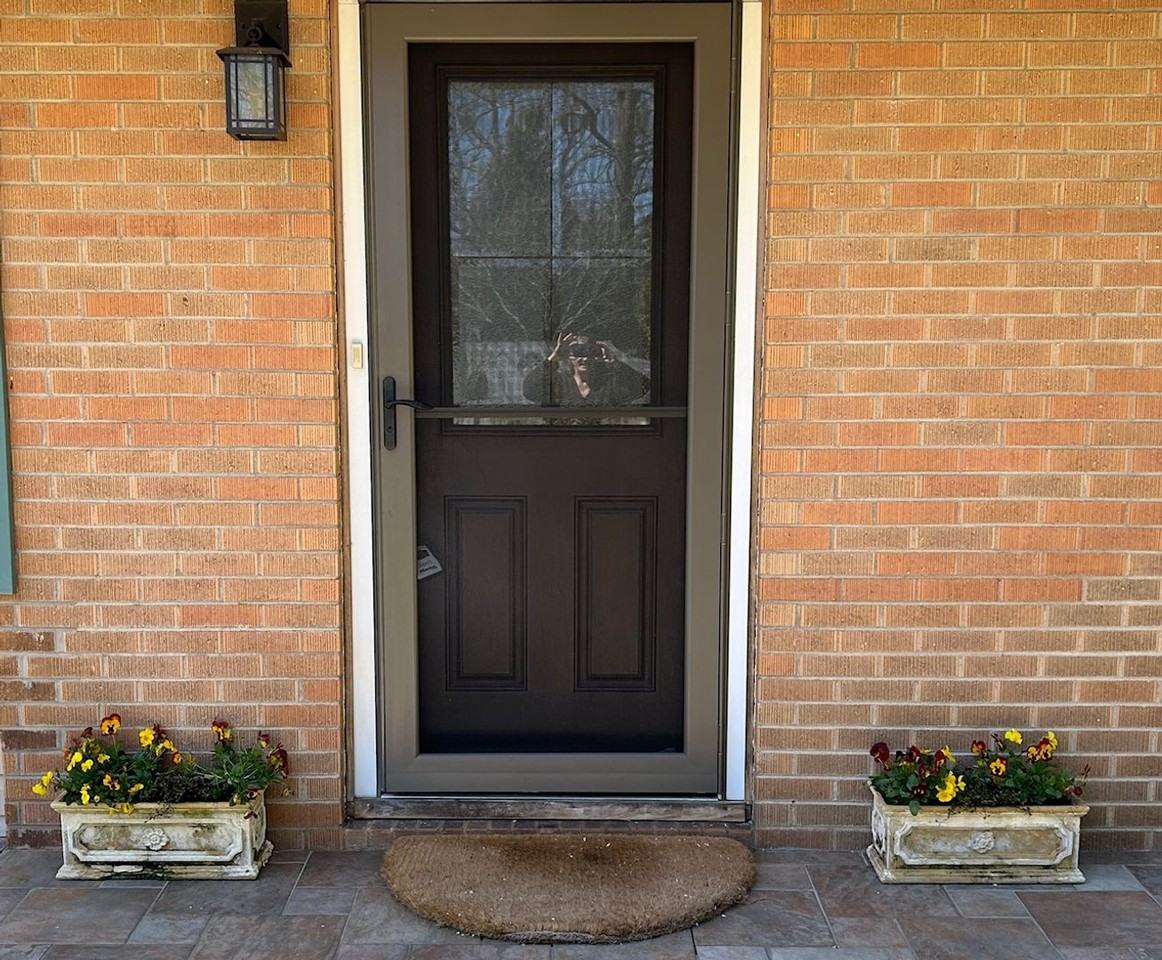 11 Waverly Ct - Photo 3 of 46