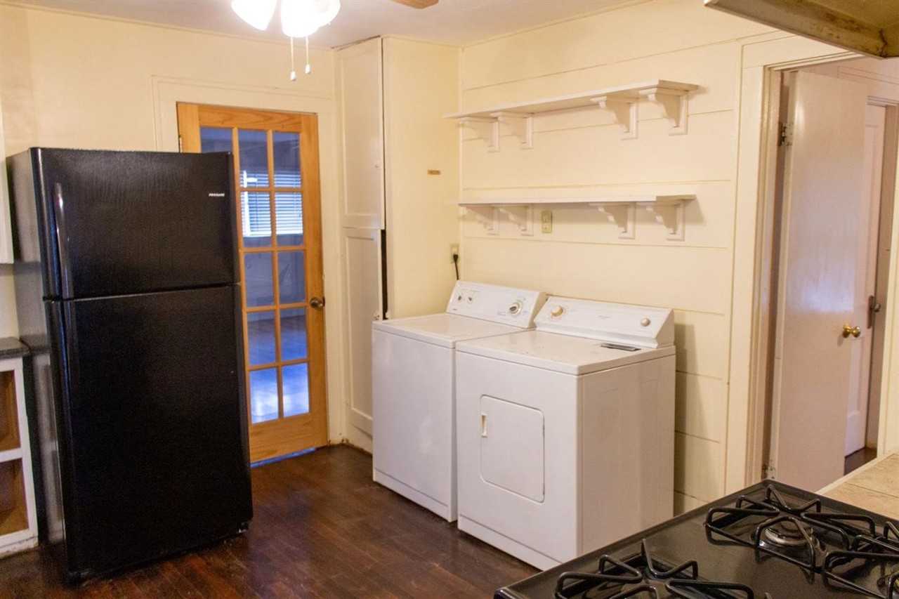 CD 2109 22nd Street - Photo 6 of 28