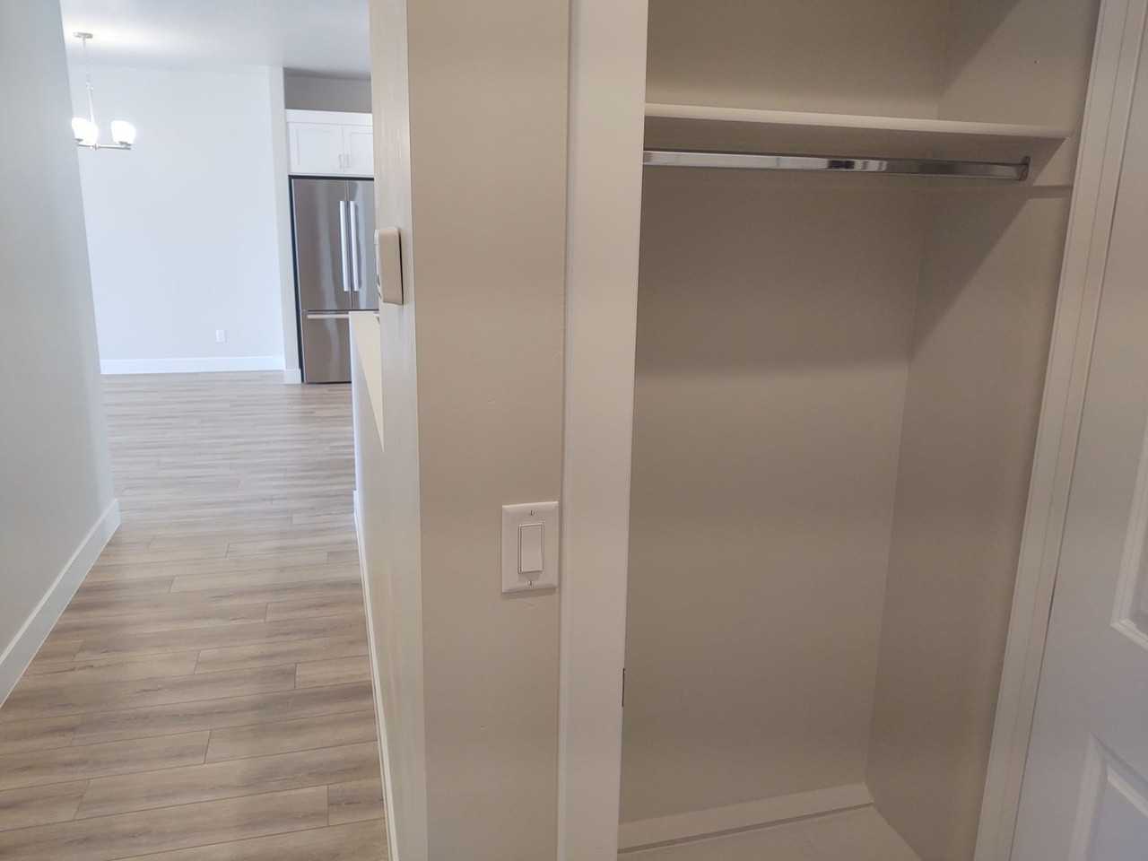 2118 W 380 S - Photo 4 of 19
