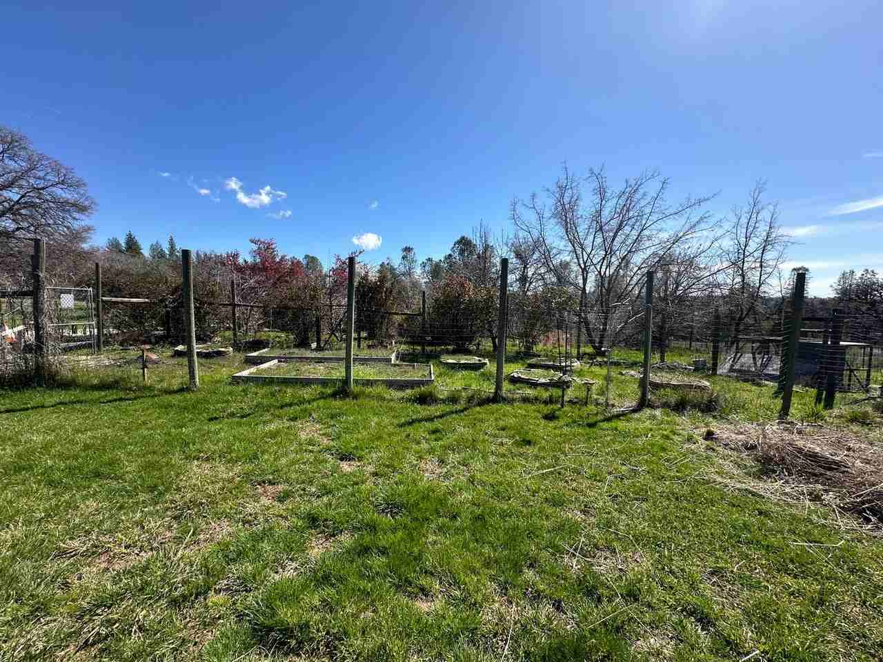 15225 Monte Vista Dr - Photo 4 of 45