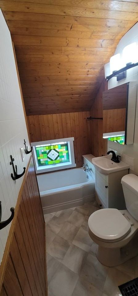 1920 Minnesota Ave - Photo 2 of 30