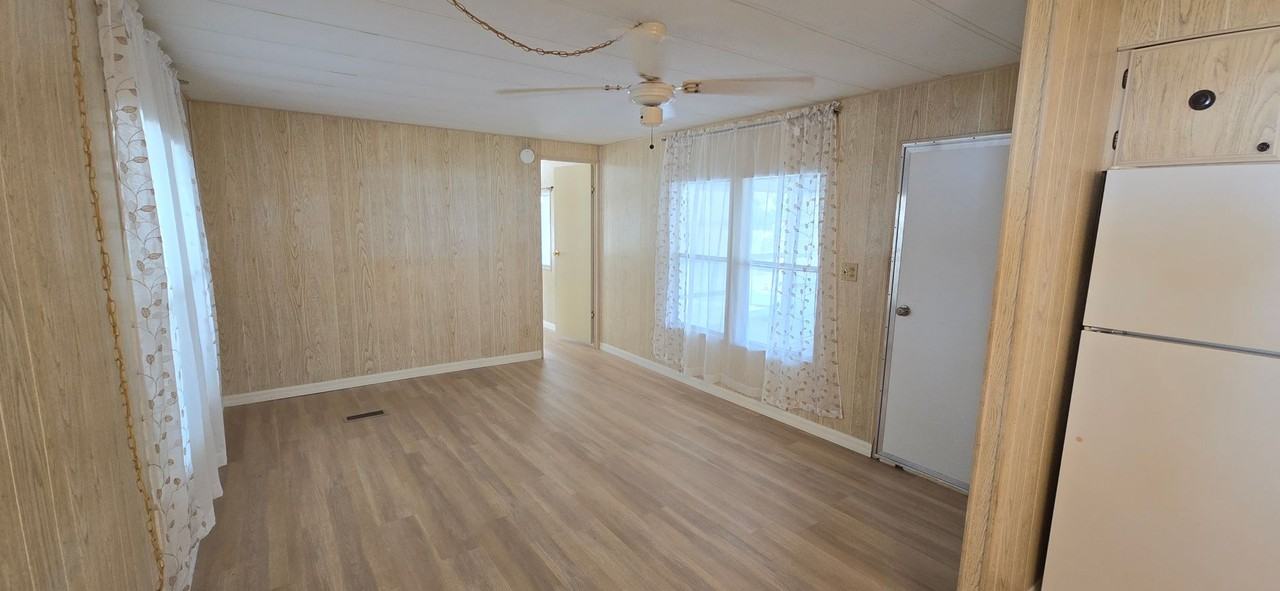 745 Bottle Brush Ct - Photo 5 of 31