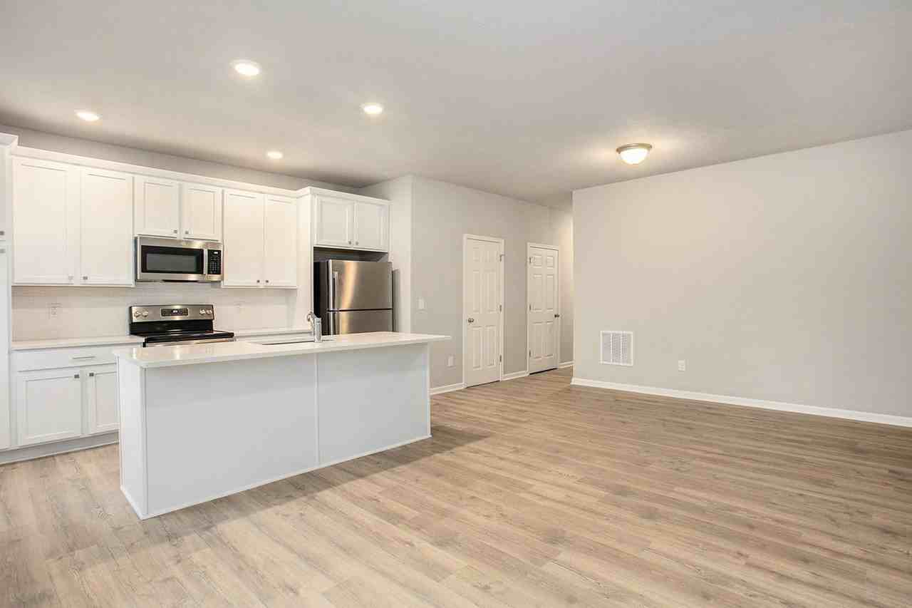 3520 Weldon Dr Sw - Photo 5 of 18