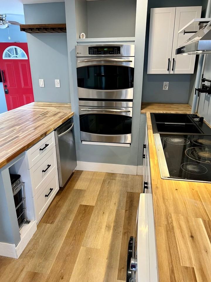 LINDEN WAY 5047-5049 - Photo 3 of 20