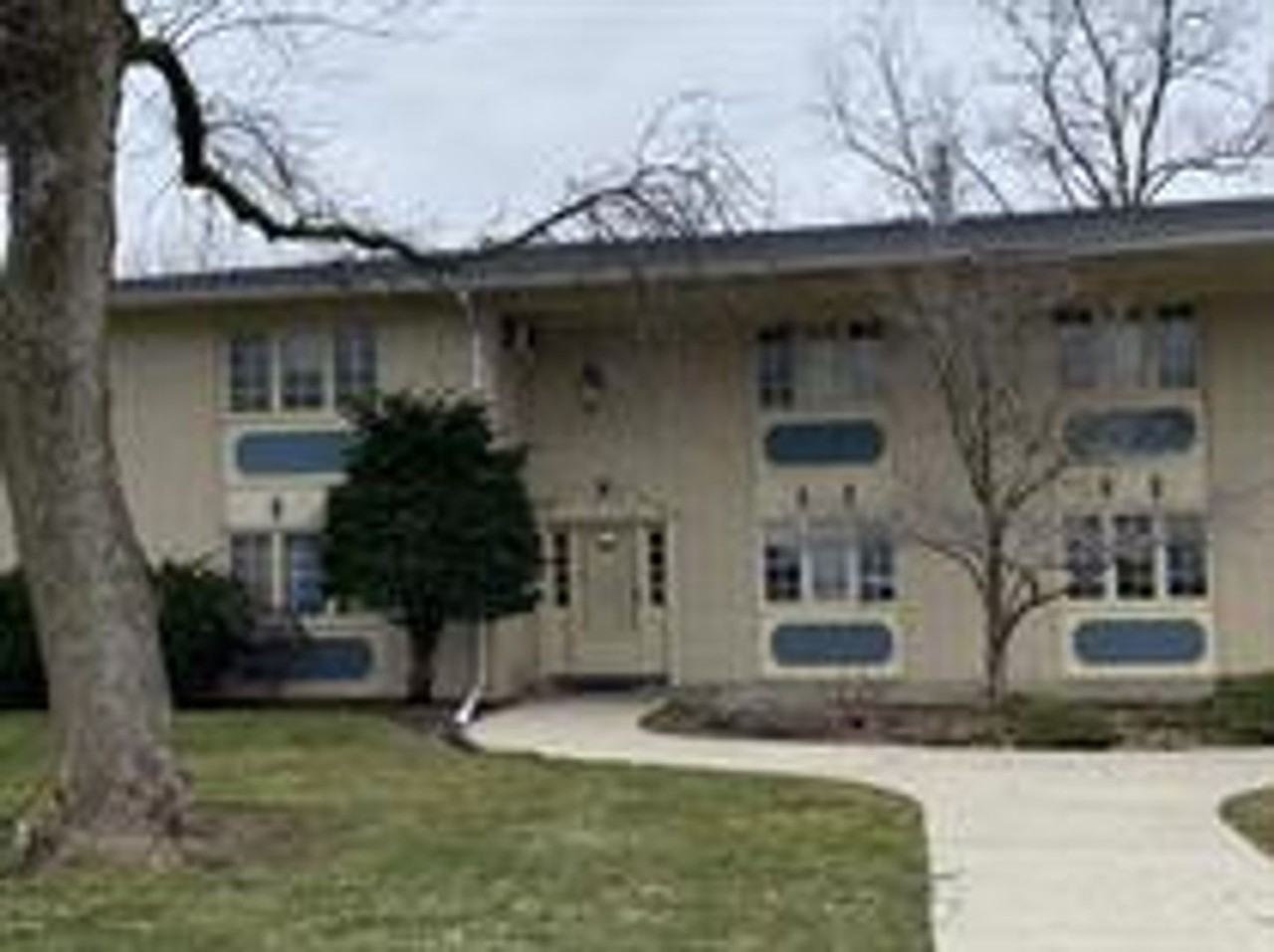 Beverly Manor Apartments 1718 9th Ave, Moline, IL 61265 Zumper