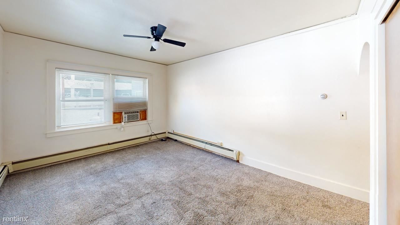 504 1/2 E Main Ave - Photo 2 of 5