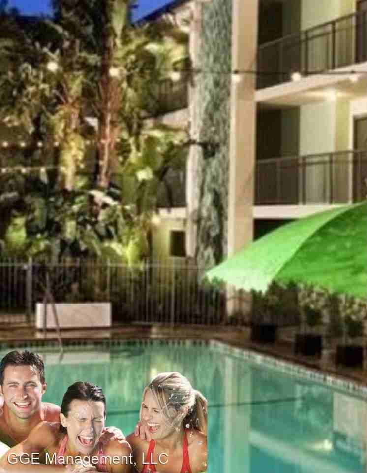 6507 & 6510 Ocean Crest Drive - Photo 2 of 18