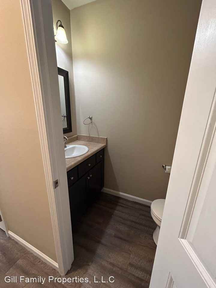 Nace Lane - Photo 3 of 13