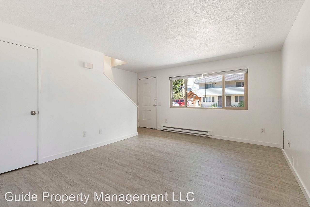 4410 176th St SW - Photo 2 of 10