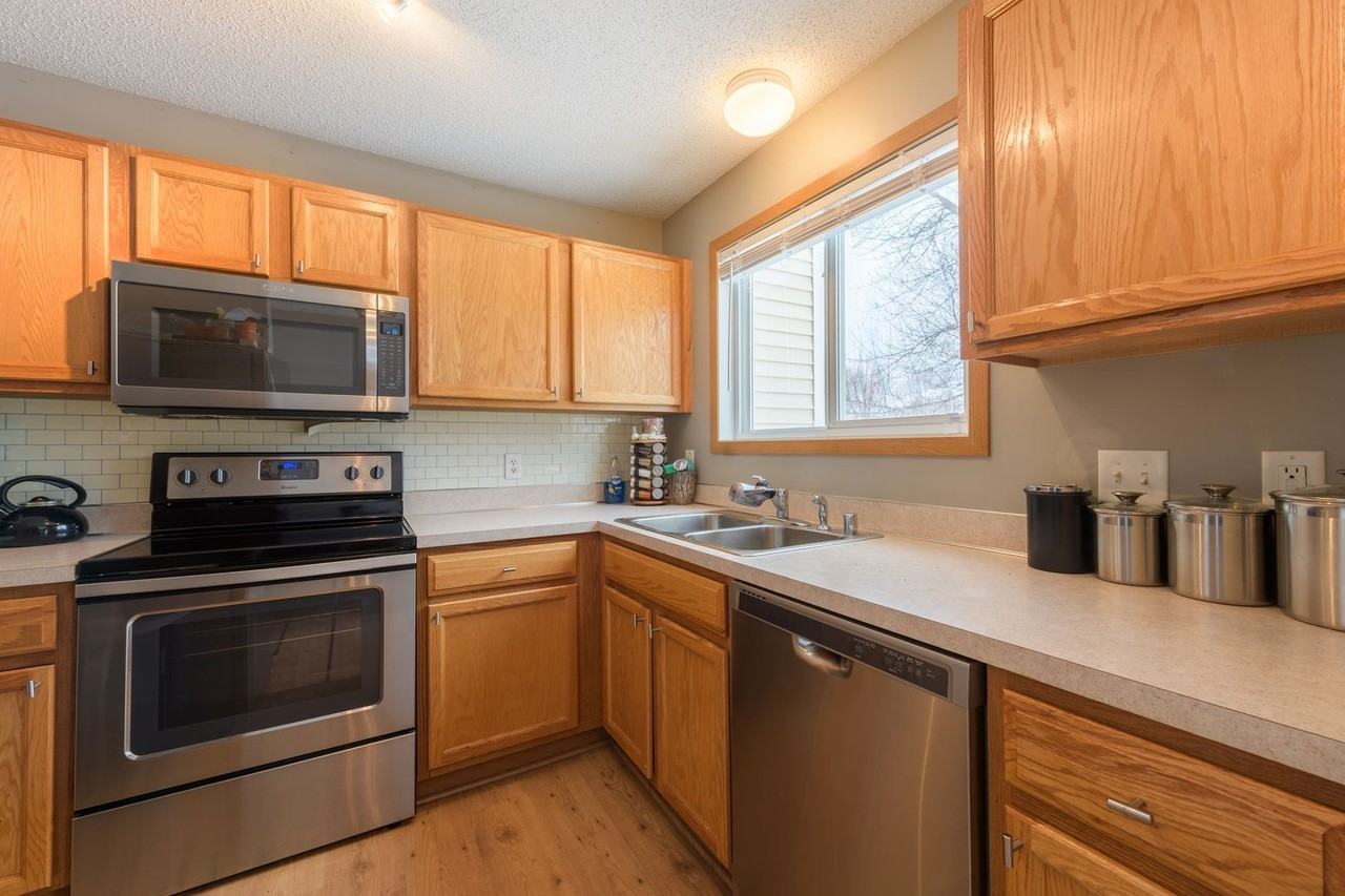 7764 Arboretum Village Cir - Photo 2 of 24