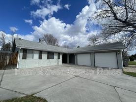 870 E Bergeson St - Photo 1 of 1