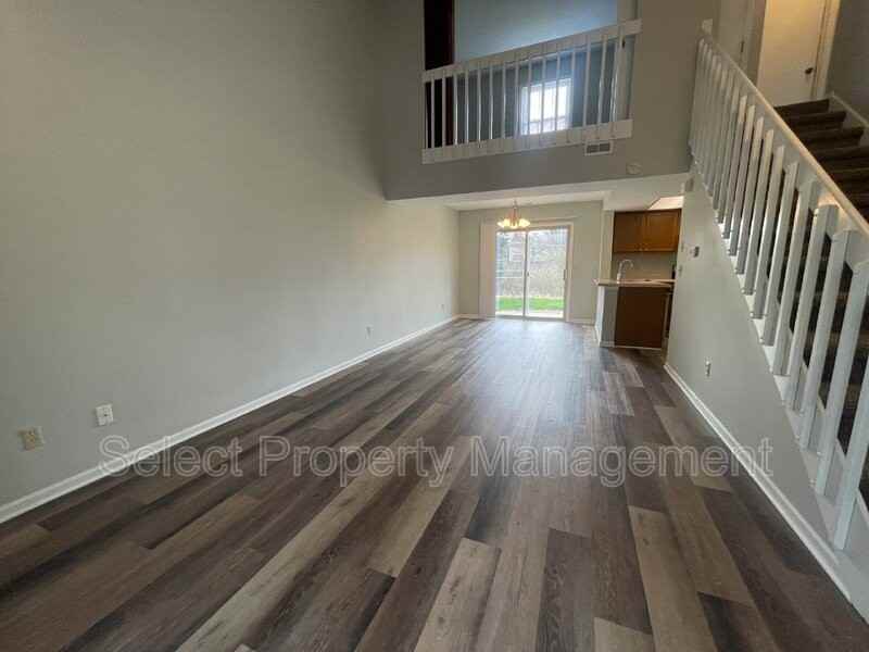 5428 Evard Rd - Photo 3 of 19