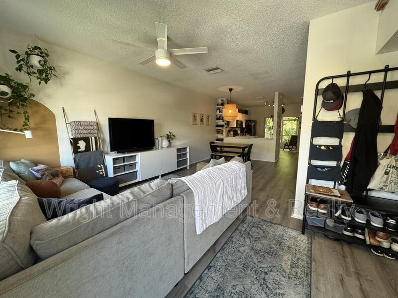 12326 Berkeley Square Dr #1 - Photo 6 of 28