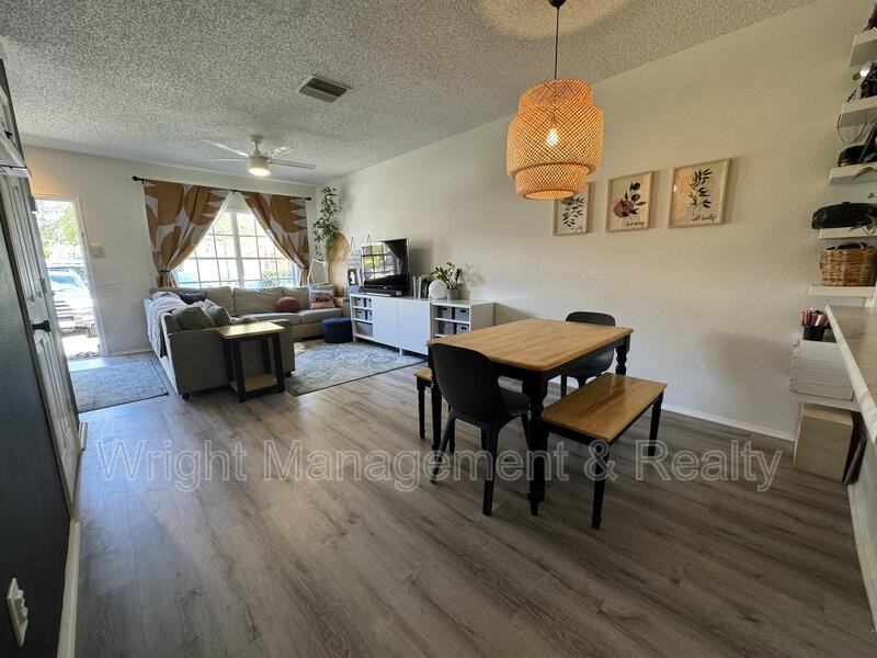 12326 Berkeley Square Dr #1 - Photo 7 of 28