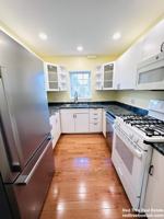 featured image of 162 Lake Shore Rd #2