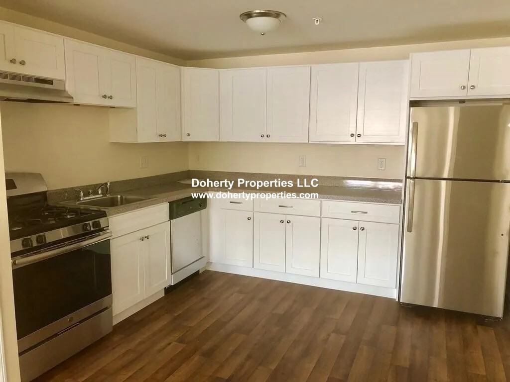 361 Hildreth St #24 - Photo 2 of 10