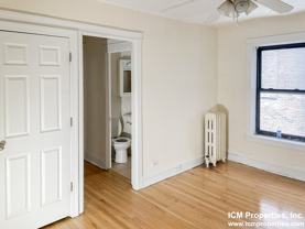 512 W Cornelia Ave - Photo 1 of 1