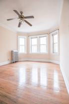3954 W Dakin St #3B - Photo 1 of 1