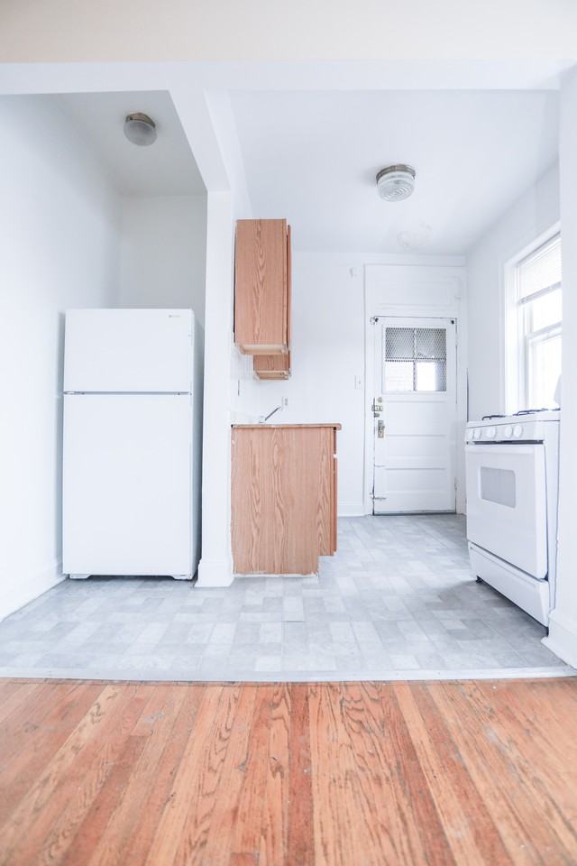 3954 W Dakin St #3B - Photo 5 of 9