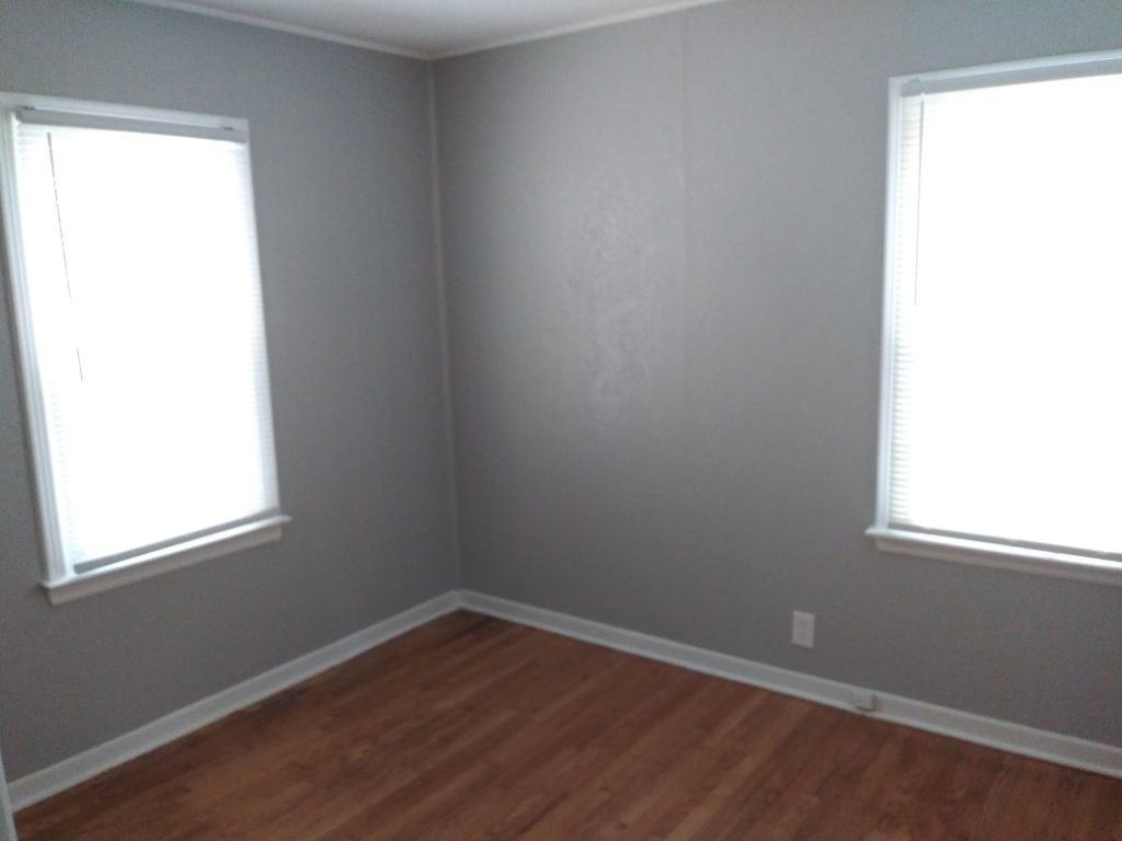 2537 Harvard Ave - Photo 3 of 16