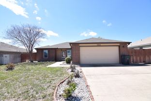 3910 Fieldcrest Dr - Photo 1 of 1