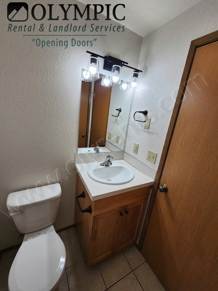 1801 Sulky Dr Se - Photo 6 of 20