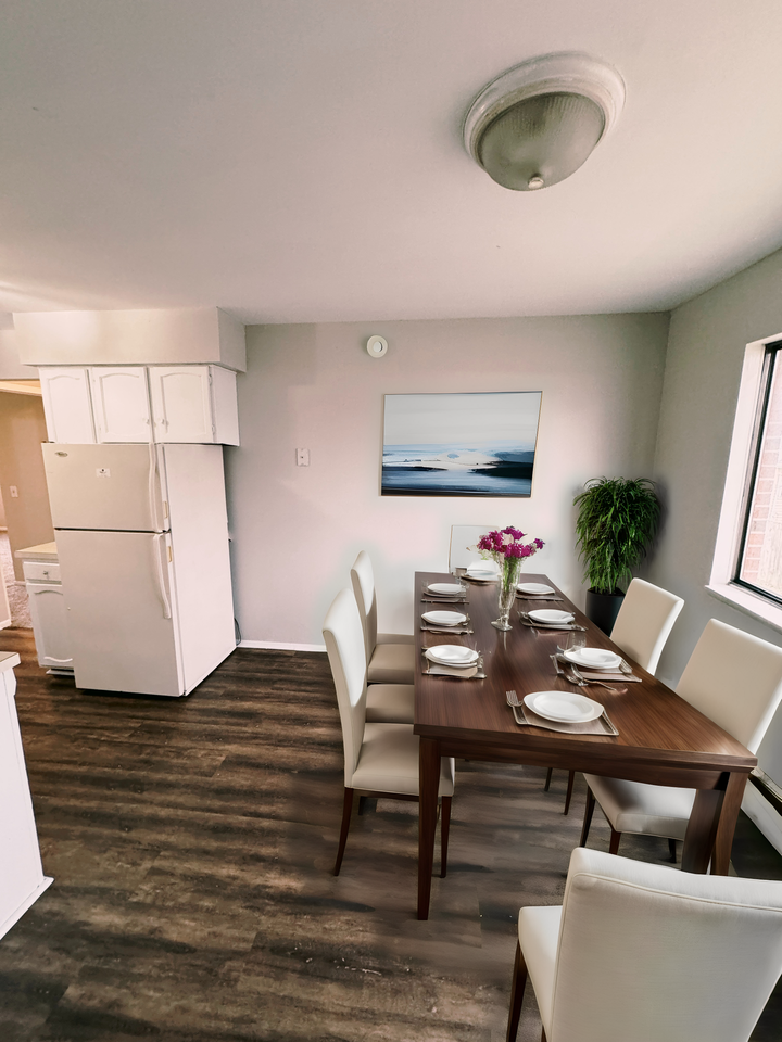 7533 Thomas Ave - Photo 3 of 7