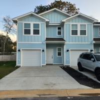 featured image of 1016 Mclaren Cir
