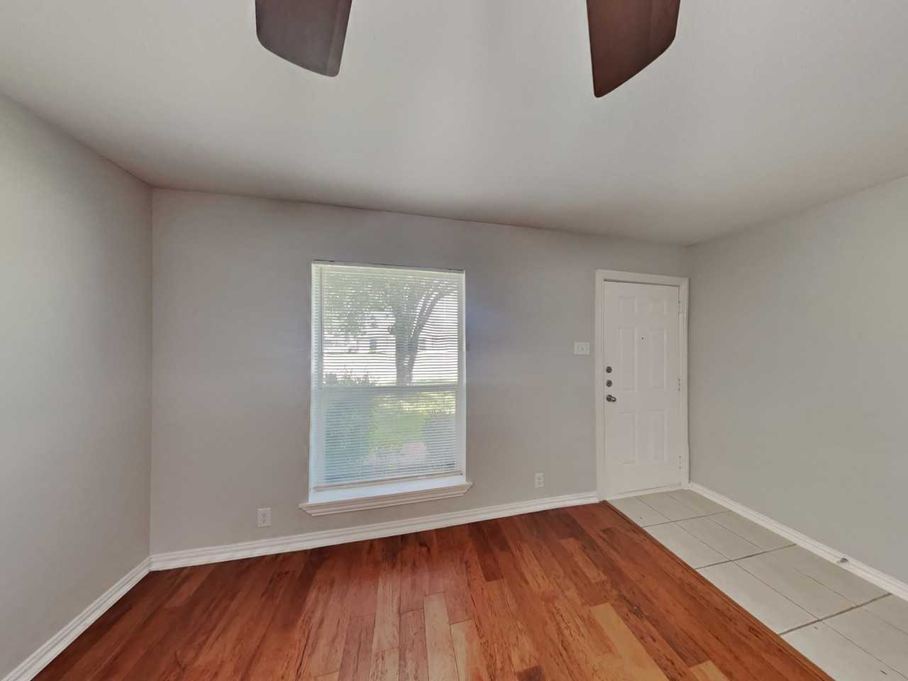 1838 Crooks Ct - Photo 2 of 28
