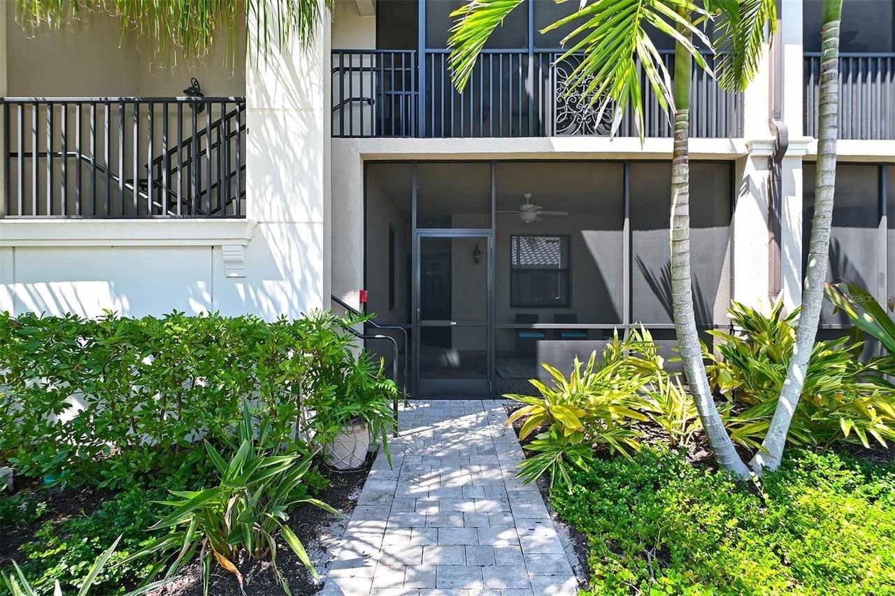 5567 Palmer Cir #104 - Photo 4 of 50