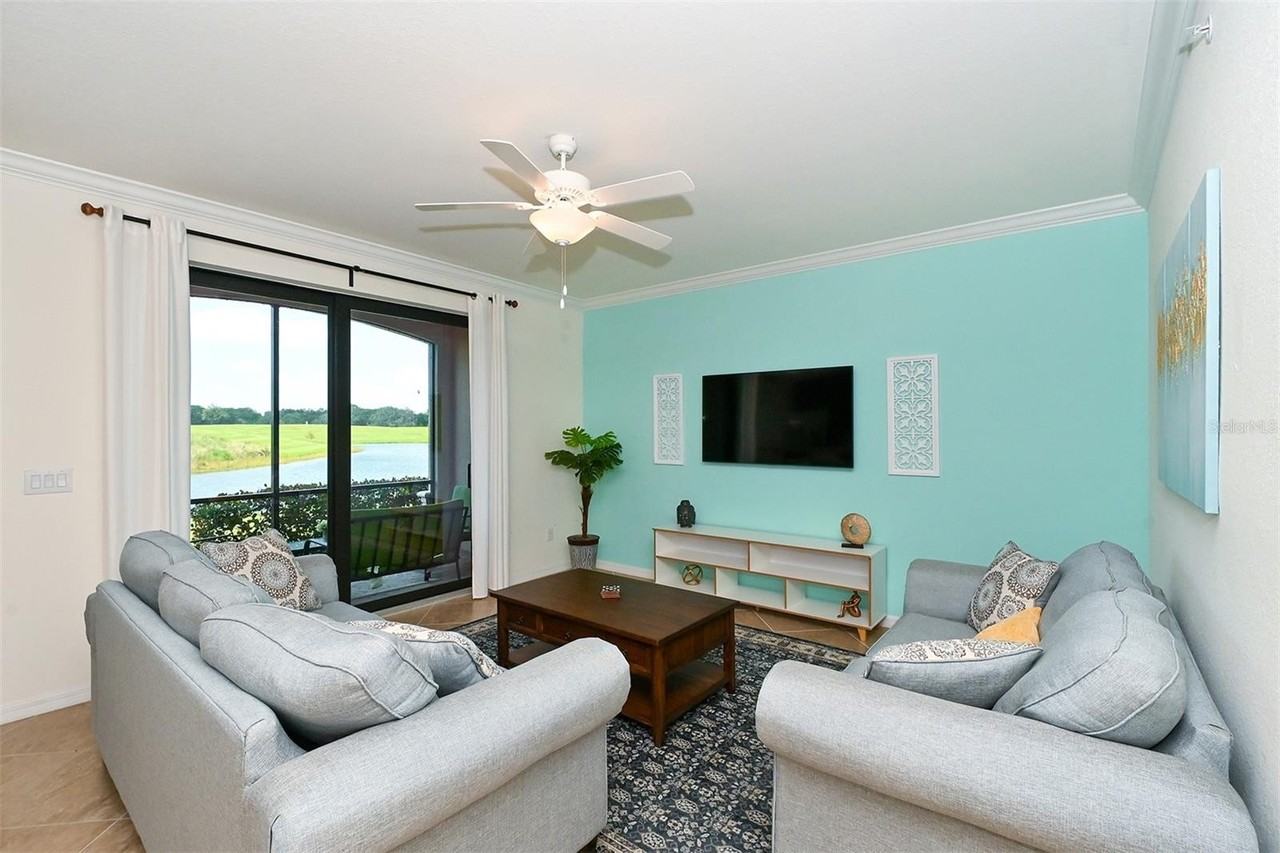 5567 Palmer Cir #104 - Photo 6 of 50