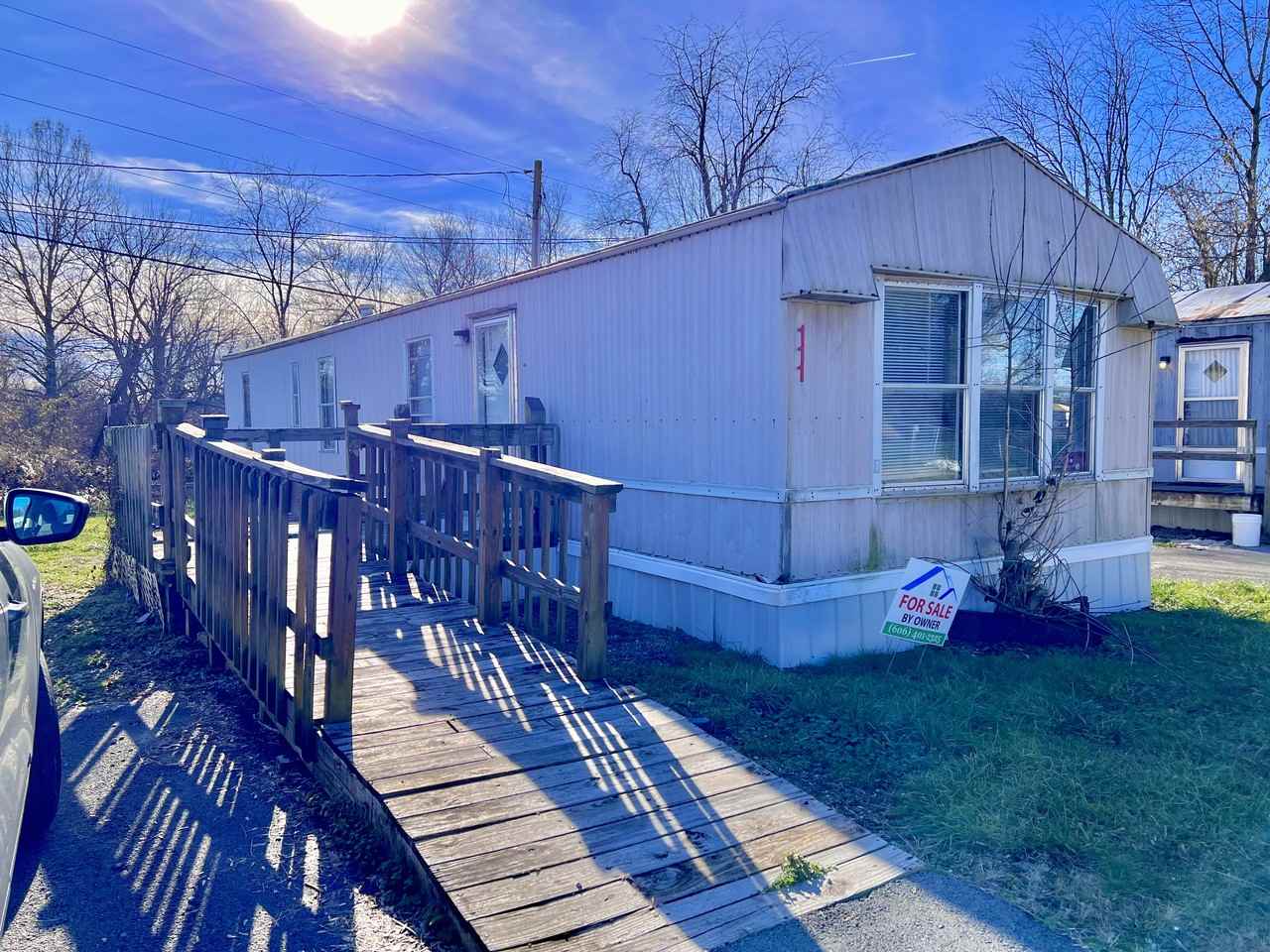 111 Flamingo Drive, London, KY 40744 2 Bedroom Apartment for 350/month